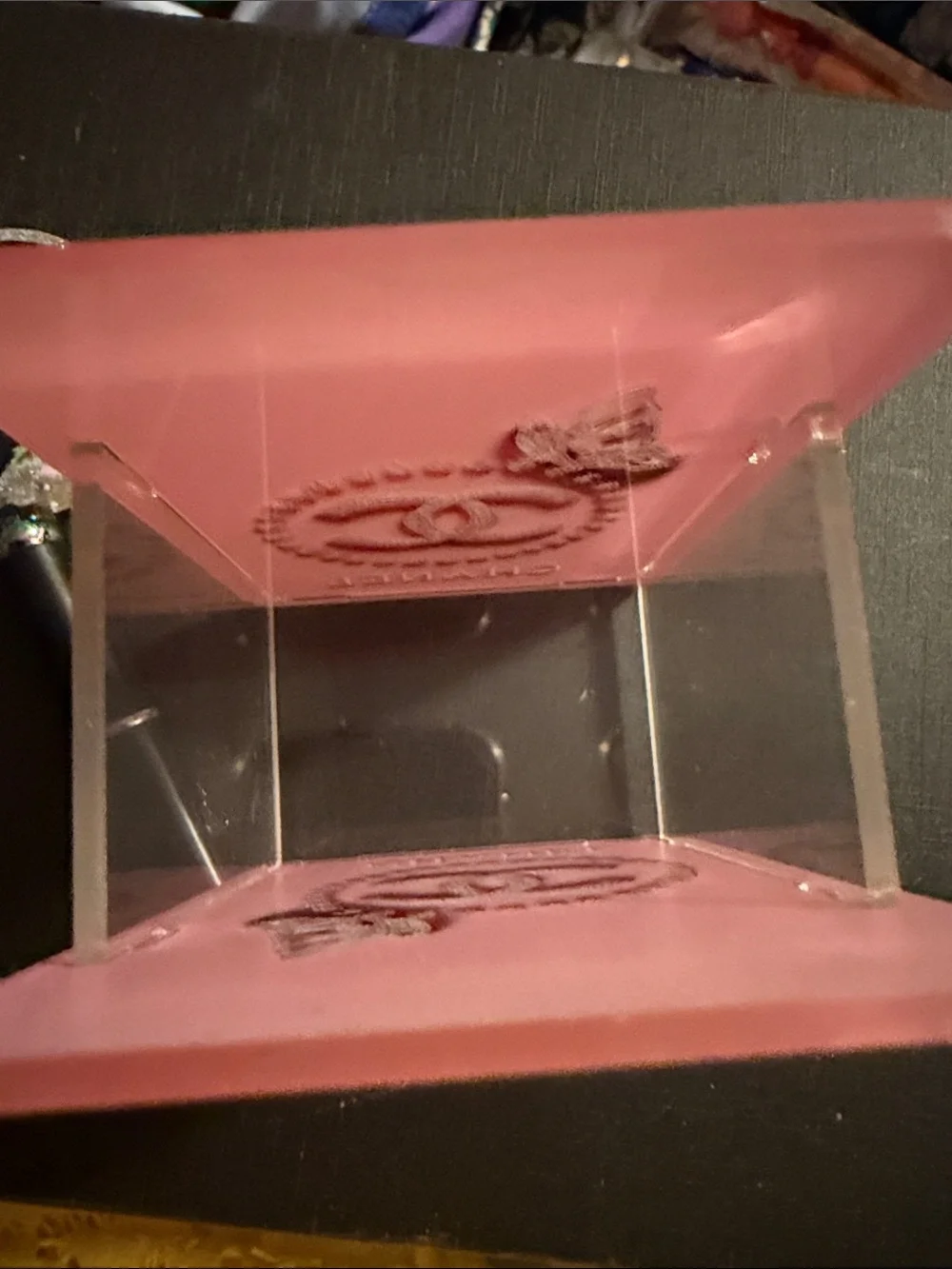 Pencil/makeup brush holder